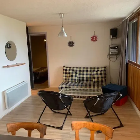 F2 Bis Confort Avec Balcon Au Pied Des Pistes, Parking Et Local A Skis, Mont-dore - Fr-1-415-100 *